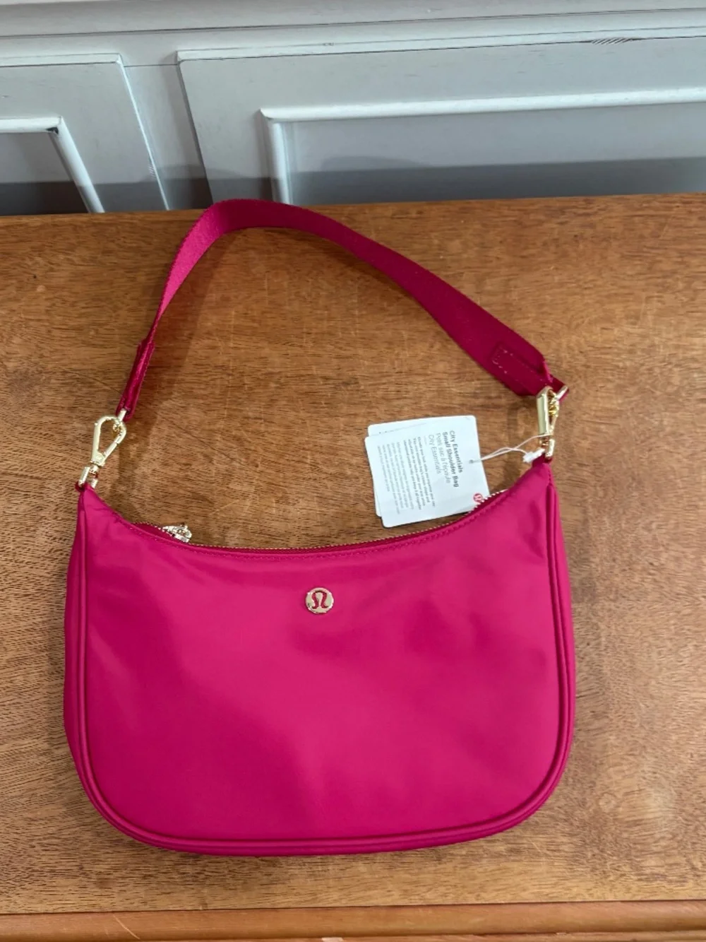 lululemon athletica new tags